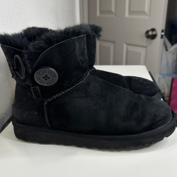 UGG Black Suede Furry Mini Bailey Button Ankle Boot 6 - Picture 5 of 15